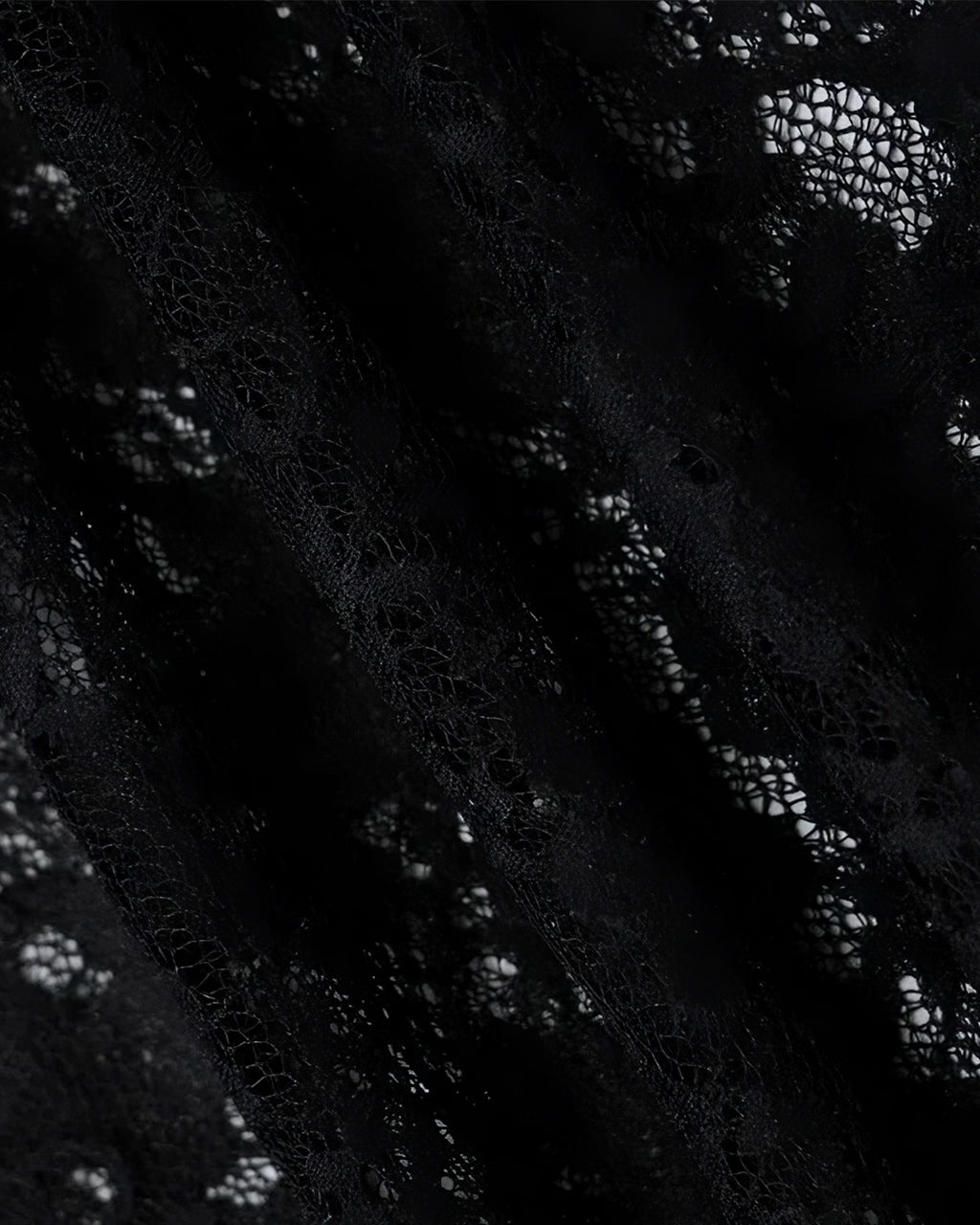 Blusa de Renda Manga Longa